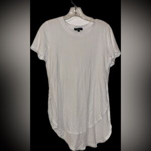Ambiance White Short Sleeve Tee extended length nwot side slits super sexy